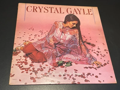 Crystal Gayle - We Must Believe in Magic - Vinyl Record LP Album - 1977 UAG30108 - Image 1 of 4