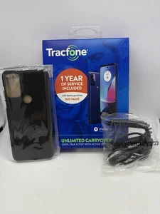 NEW Tracfone Moto G Play + PREPAID 1 Yr of Service 1500 Min/Texts/1.5 GB Data 📱 - Picture 1 of 2