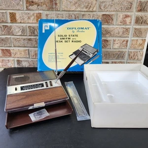 NOS Vintage Peerless Diplomat DR-500 Schreibtisch Set Radio Sheaffer Stift Brieföffner - Bild 1 von 23