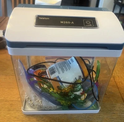 Tararium M260-A Complete Small Aquarium Starter Kit with LED Lighting Demo.  - Image 1 of 4
