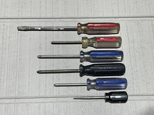 Vintage Ace Hardware Screwdrivers - Picture 1 of 6