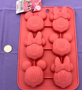 Disney Mickey & Minnie Petite Cake Molds - Bake with Iconic Charm! - Picture 1 of 3
