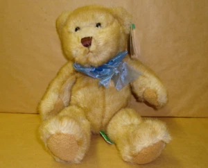 FIRST AND MAIN HELLBRAUNER TEDDYBÄR PLÜSCHTIER STOFFTIER NEU MIT ETIKETT - Bild 1 von 3