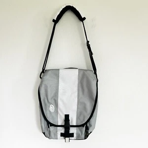 Timbuk2 Blogger Vertical Laptop Bag Commuter Gray White Padded Messenger - Afbeelding 1 van 16
