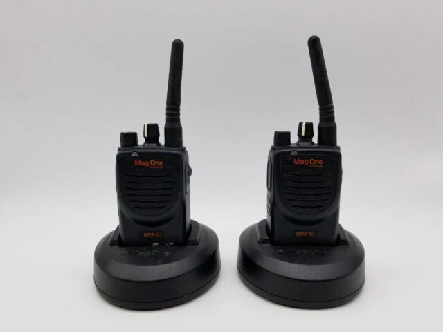 Motorola Mag One BPR40 UHF Two Way Radio