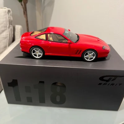 GT Spirit 1:18 Ferrari F550 Maranello GT Modelo Resina Roja - Como Nuevo Foto 1 de 4