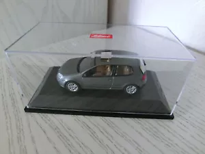 SCHUCO VW Golf V 5 Modellauto 1: 43 Farbe silber grau metallic 2004 Volkswagen - Bild 1 von 7