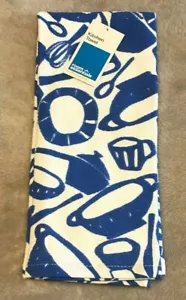 Room Essentials Kitchen Towels Blue & White Pots & Plates Print 25" x 15" NWT - Picture 1 of 2