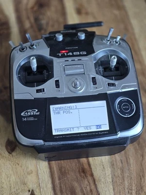 Futaba T14SG 2,4 GHz FASSTest Mode 2 Fernsteuerung | 14 Channel - Bild 1 von 4
