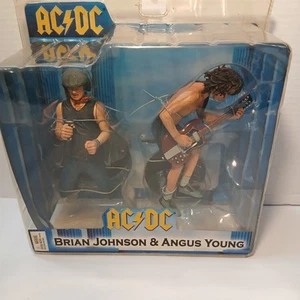 AC/DC Brian Johnson & Angus Young Figure Pack NECA 2007 Collectors - Foto 1 di 11