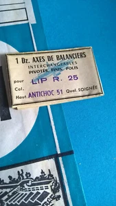 2X AXES DE BALANCIER Pièces HORLOGERIE Ancienne MONTRE LIP R25 - Picture 1 of 1