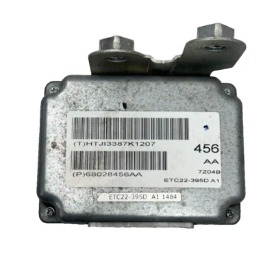 Módulo de control de transmisión calibre brújula TCM Patriot 68028456AA 2007 08 09 10 Foto 1 de 4