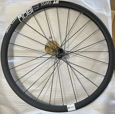 DT Swiss E1800 Spline Disc Wheelset 32mm - image 1 of 4