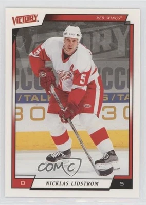 2006-07 Victory Nicklas Lidstrom #72 HOF - Image 1 of 2
