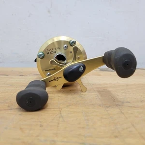 Shimano Calcutta 400B Fishing Reel - Picture 1 of 6