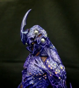 Vile Guyver Kunststatue 40 cm - Bild 1 von 12