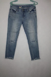 Free People Light Wash Distressed Low Rise Ankle Jeans Size W27 (31x25) Raw Hems - Picture 1 of 6