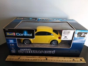 Sealed Revell Control Battery R/C 1:20 Yellow VW New Beetle A6 MK2 Coupe 40MHz - Picture 1 of 6