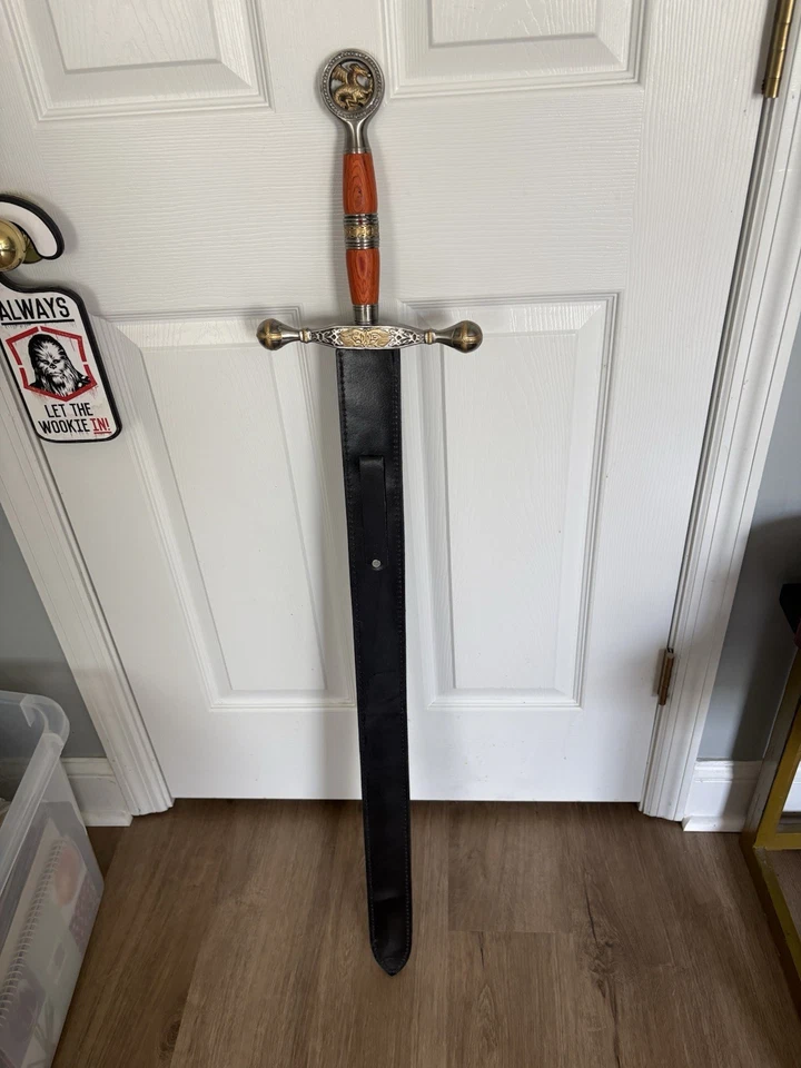 Espada larga medieval forjada a mano lista para la batalla 1075 acero al carbono y vaina Foto 1 de 2