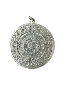 VINTAGE AZTEC CALENDAR Medallion ROUND PENDANT STERLING SILVER 925 . 10.6 Grams - Picture 1 of 2