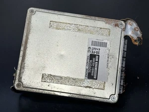 89661-42390 98 TOYOTA RAV4 AT ECU ECM PCM ENGINE COMPUTER CONTROL - Bild 1 von 3