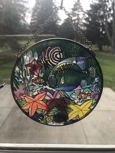 Vintage AMIA Stained Glass Suncatcher Tropical Fish Paul Brent Hand Painted - Picture 1 of 5