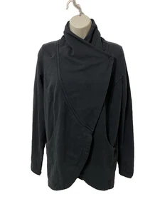 Lululemon Damen schwarz asymmetrischer Reißverschluss Moto Ride on Blazer Gr. 6 - Bild 1 von 4