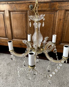 Glass & Metal 5 Light Chandelier 20" Drop X 16" Wide - Picture 1 of 11