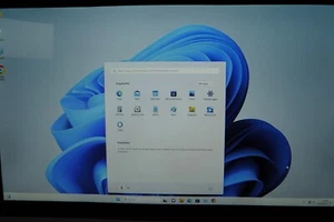 HP Pavilion All-in-One - 24-b157ng, Touch , 512GB SSD, 12 GB RAM, Win11 - Bild 1 von 7