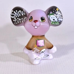 Fenton Gift Shop Edición Limitada Ratón Tiempo de Nieve Invierno Tema Arte Vidrio - Imagen 1 de 4