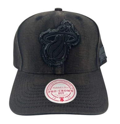 Mitchell & Ness NBA Miami Heat Downtown Pro Corona Snapback Sombrero, Gorra, Nuevo Foto 1 de 4