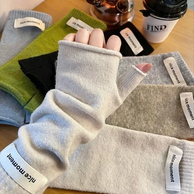 Guanti invernali donna morbidi cashmere senza dita braccioli lunghi guanti più caldi 2026 - Immagine 1 di 4