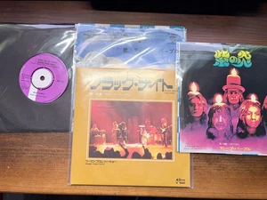 DEEP PURPLE 3 x JAPANESE VINYL 7'' SINGLE P-127W VG+ CONDITION + 1 X 7" Single - Picture 1 of 2