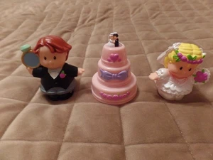 Fisher-Price Little People 3-teiliges Set - Bräutigam, Braut, Tortenhochzeit, Ex. Con. - Bild 1 von 11