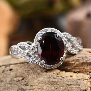 ANILLO MOZAMBIQUE GRANATE, CIRCÓN EN PLATINO SOBRE PLATA DE LEY TALLA 7, 4,83 CTS - Imagen 1 de 4