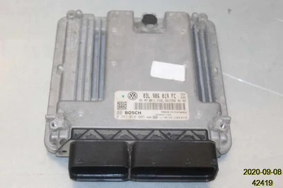 Centralina motore originale (ECU) VW AMAROK (2HA, 2HB, S1B, S6B, S7A, S7B) 2012 - Immagine 1 di 3