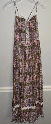 Maxi Vestido By Anthropologie Sin Mangas Bordado con Ojales Espalda Abierta Nuevo con Etiquetas Mediano Foto 1 de 4