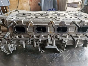 MITSUBISHI FUSO CANTER 3.0L 4P10 COMPLETE CYLINDER HEAD - Foto 1 di 14