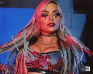 LIV MORGAN SIGNED 8x10 PHOTO ROYAL RUMBLE SMACKDOWN RAW WWE SEXY HOT BECKETT BAS - Picture 1 of 2