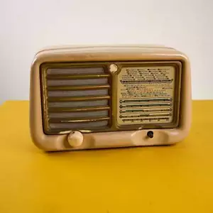 Vintage G.110 Jealous Valve Radio - Picture 1 of 6