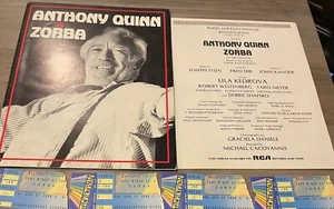 Programa de recuerdos de teatro ZORBA @ Broadway, lista de repartos, 3 talones de boletos 27/04/84 - Imagen 1 de 3