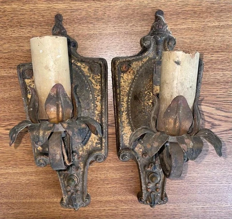 (2x) Antique Moe Bridges Co. Milwaukee WI Cast Iron  Wall Sconce Light 1920's! Cover