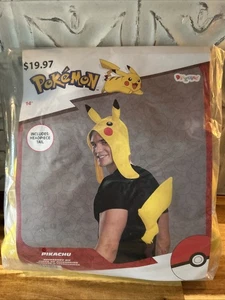 Nuovo Travestimento Pokémon Pikachu Costume 2024 Taglia Unica Halloween Cosplay Fumetto Con - Foto 1 di 3