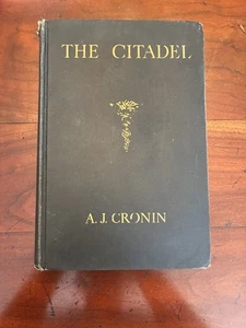 Vintage 1983 “the Citadel” By A.j. Crown Hardcover Book - Foto 1 di 5