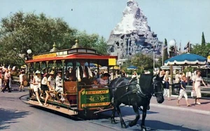 Disneyland Pferdebahn Matterhorn Disney Freizeitpark Postkarte - Bild 1 von 2