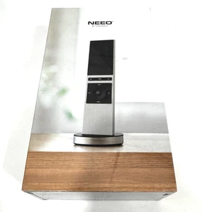 Nuevo Control4 Neeo Smart Remote OS 3 Compatible Pantalla Táctil de 3.2" en Plateado - Imagen 1 de 2