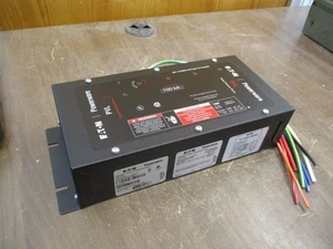 Eaton PowerWare Surge Suppressor / EMI Filter PVL100208YK 208V 15A 50/60Hz 3P - Picture 1 of 5