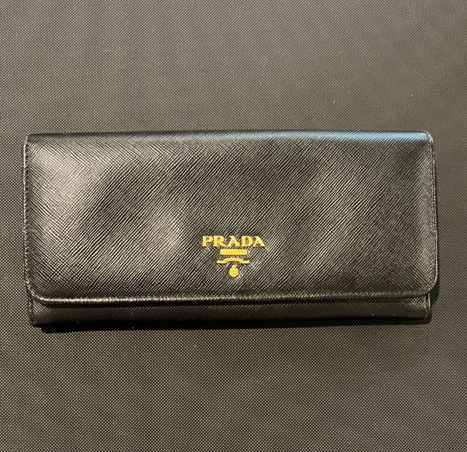 DEFECTUOSA Auténtica Cartera Larga Prada Grande Saffiano Cuero Negro con Fla G2U Foto 1 de 4