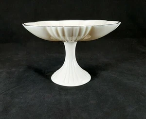 Vintage Lenox Ivory Bone China Platinum Trim Tazza with Pedestal Base - Picture 1 of 8