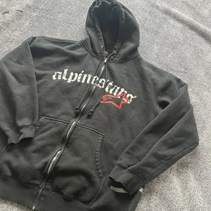 Alpinestars Pullover Erwachsene Medium schwarz durchgehender Reißverschluss Motorradmotiv Hoodie Y2K - Bild 1 von 8
